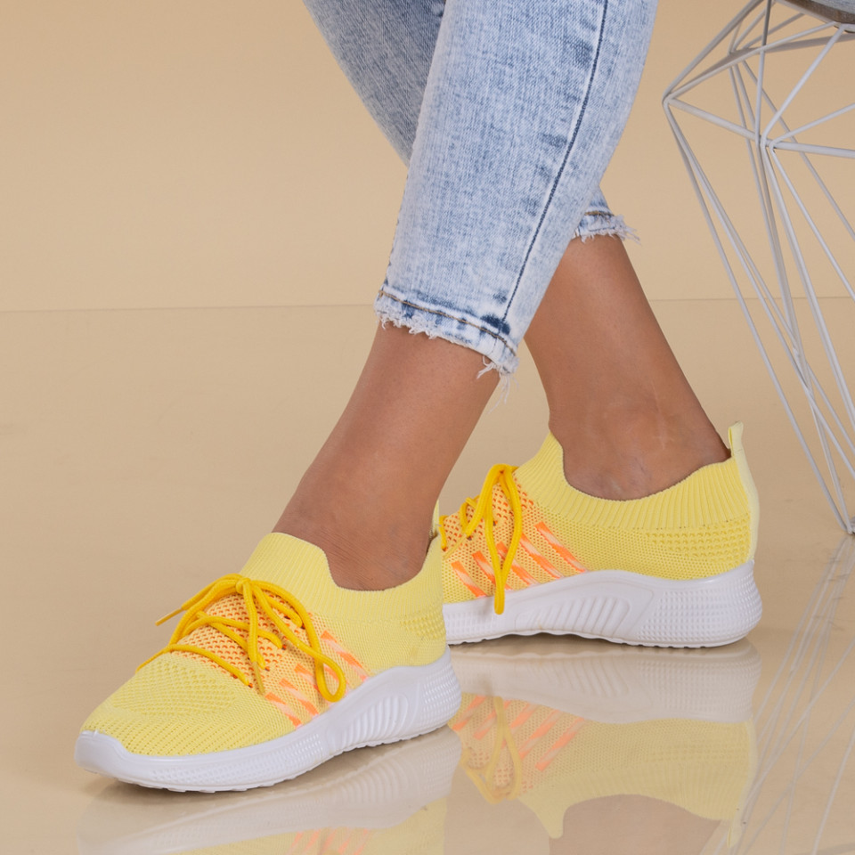 Adidasi dama Alexa Galbeni - Need 4 Shoes