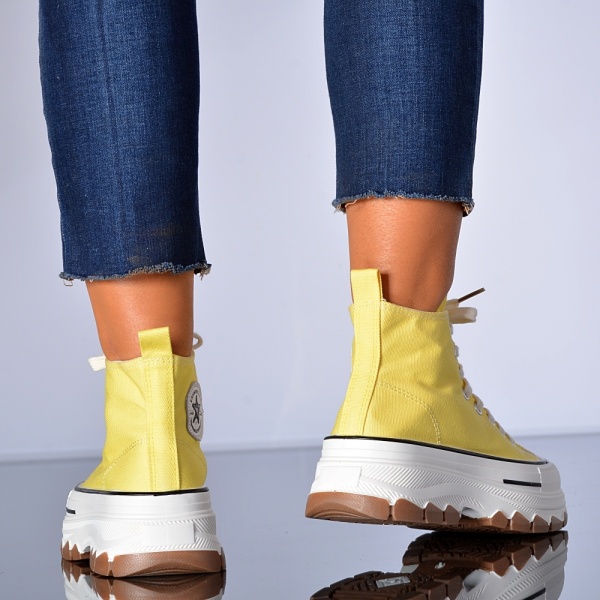 Adidasi Dama Ava Galbeni- Need 4 Shoes