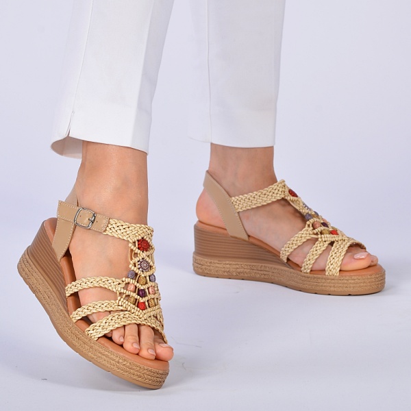 Sandale Cu Platforma Coral Bej