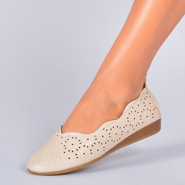 Pantofi Cu Platforma Petra Bej
