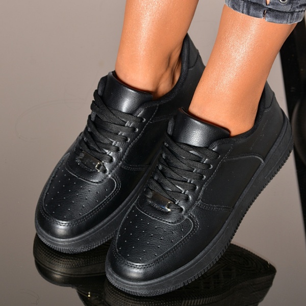Adidasi Dama Loka Negri- Need 4 Shoes