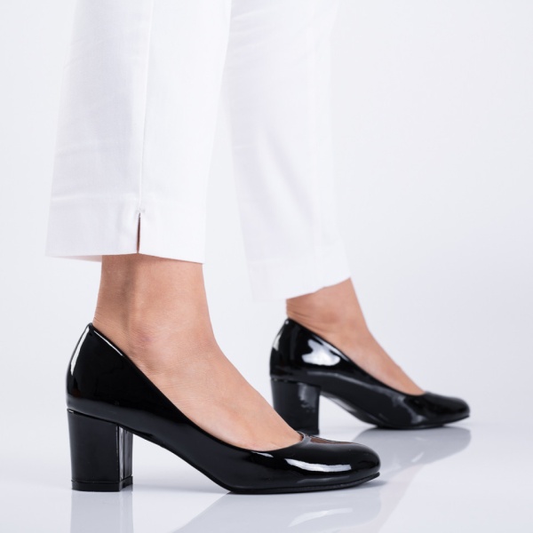 Pantofi Cu Toc Dama Ailyn Negri- Need 4 Shoes