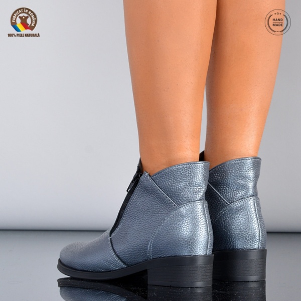 Ghete Dama Piele Naturala Bety Argintii- Need 4 Shoes