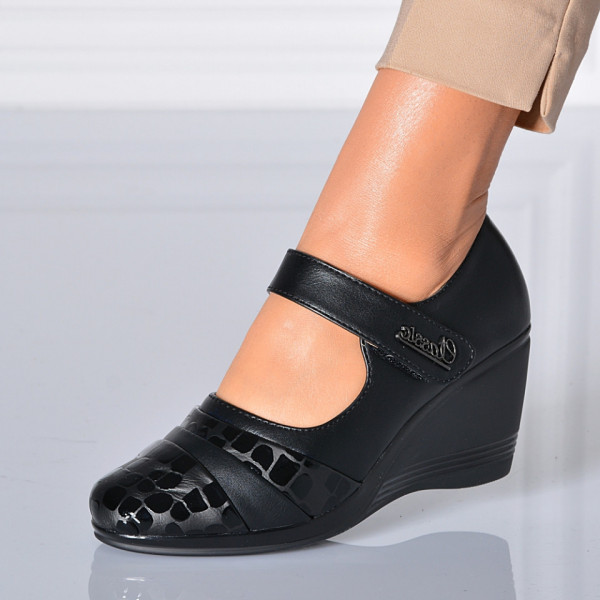 Pantofi Cu Platforma Trixi 2 Negri