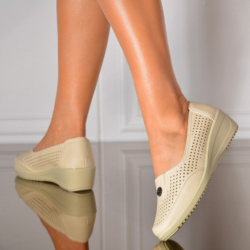 Pantofi Cu Platforma Agnes Bej- Need 4 Shoes