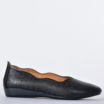 Pantofi Cu Platforma Petra Negri- Need 4 Shoes