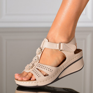 Sandale Cu Platforma Beki  Bej- Need 4 Shoes