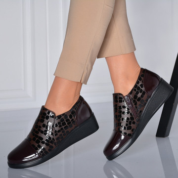 Pantofi Cu Platforma Irena Bordo- Need 4 Shoes