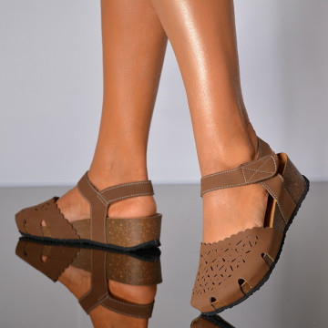 Sandale Cu Platforma Lisandra Maro- Need 4 Shoes