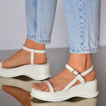 Sandale Cu Platforma Deilyn Albe- Need 4 Shoes