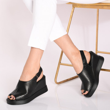 Sandale Cu Platforma Monita Negre- Need 4 Shoes