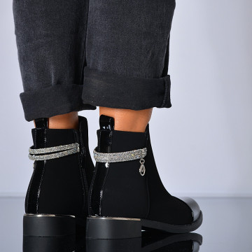 Ghete Dama Imblanite Stefania Negre - Need 4 Shoes