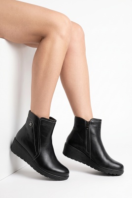 Botine Dama Imblanite Lesli 2 Negre