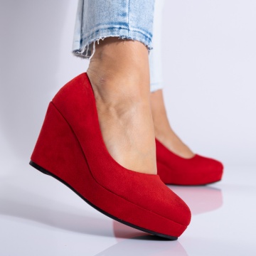 Pantofi Cu Platforma Iasmina Rosii- Need 4 Shoes
