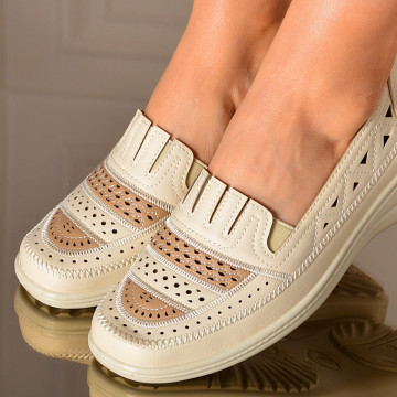 Pantofi Cu Platforma Lazaria Bej- Need 4 Shoes