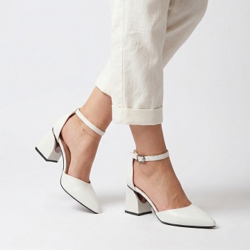 Pantofi Cu Toc Dama Selena Albi