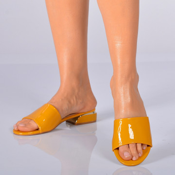Papuci Cu Toc Paloma Galbeni- Need 4 Shoes