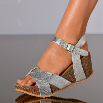 Sandale Cu Platforma Raya Argintii- Need 4 Shoes