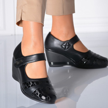 Pantofi Cu Platforma Trixi 2 Negri - Need 4 Shoes