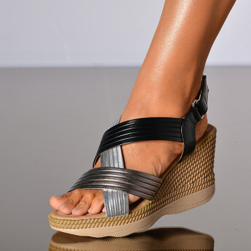 Sandale Cu Platforma Lupita Negre -NEED 4 SHOES