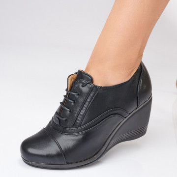 Pantofi Cu Platforma Amos Negri - Need 4 Shoes