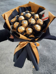 Buket Ferrero Rocher - Black