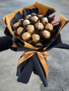 Buket Ferrero Rocher - Black