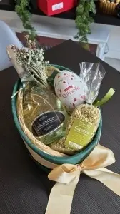 Easter Green Luxury Box
