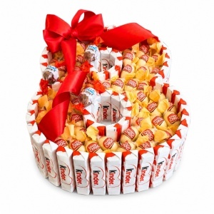 Kinder Broj 8 - Torta Od Slatkisa