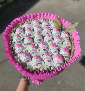 Buket Kinder Surprise 3 - Img 1