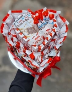 Kinder Bueno Heart