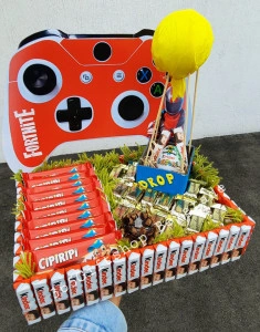 Torta od slatkiša - Fortnite