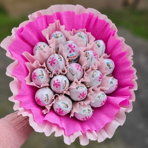 Buket Kinder Surprise 4