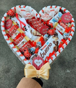 Kinder Srce M - True Love