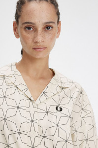 FRED PERRY D7169 560 HALJINA ECRU