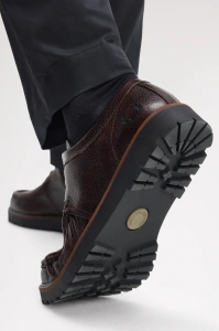 FRED PERRY B3435 33C KENNY CIPELE BROWN