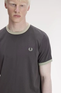 FRED PERRY M3519 32B RINGER MAJICA AGREYS