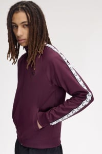 FRED PERRY TAPED JAKNA PLUM