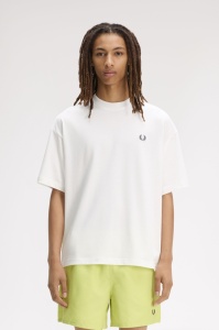 FRED PERRY M2474 129 BPRINT MAJICA SWHITE