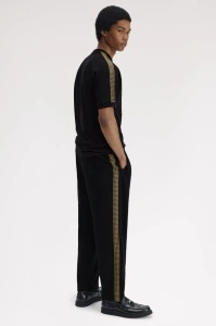 FRED PERRY M2307 102 CROSS MAJICA BLK