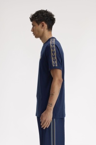 FRED PERRY M4613 9A RINGER MAJICA TBLUECA