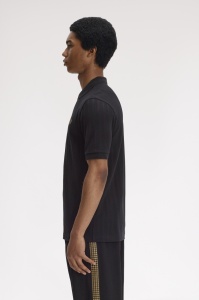 FRED PERRY M2382 102 STRIPE MAJICA BLACK