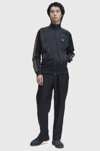FRED PERRY J5557 90A TAPED JAKNA BLKCHAM