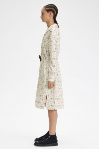 FRED PERRY D7169 560 HALJINA ECRU
