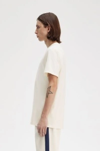FRED PERRY M4580 F79 MAJICA ECRY