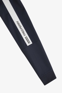 FRED PERRY J3301 608 PRINT JAKNA NAVY