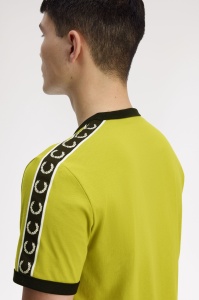 FRED PERRY M4613 41A RINGER MAJICA TBYELL