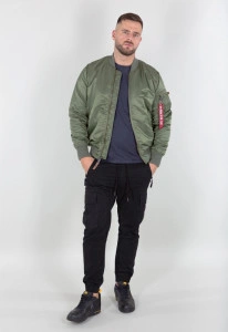 ALPHA INDUSTRIES 168100 01 MA1 VF59 LONG JAKNA