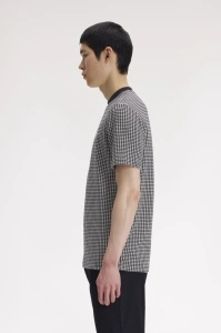 FRED PERRY M2393 102 CHEQUERBOADR MAJICA