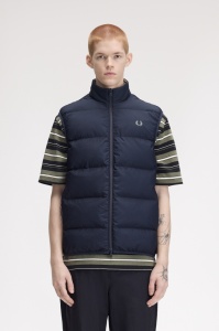 FRED PERRY J8522 46B INSULATE PRSLUK DAIR